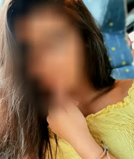 Eva, 25 años